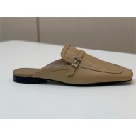 HERMES Groupie mule in leather beige argile 2023