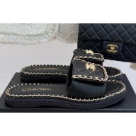 Chanel flat CC turn lock with chain slippers Black leather 2025