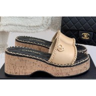Chanel platform double C with chain slippers Beige leather 2025
