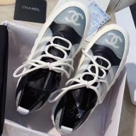 Chanel CC Logo Sneakers Black/White 2020