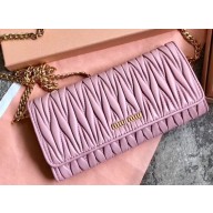 Miu Miu Matelassé Leather Clutch Bag with Chain 5DH002 Pink