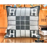 Hermes Avalon III Pillow 50x50cm H33