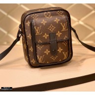 Louis Vuitton Christopher Wearable Wallet M69404 Monogram Canvas 2020