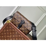 Louis Vuitton Monogram Eclipse canvas Montsouris Wearable Wallet Bag M83567 01  2024