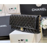 Chanel Shiny Lambskin Gold-Tone Metal Black Maxi Clutch Bag  AS5006 2024(original quality)