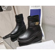 Valentino vlogo signature new leather ankle boots black 2024
