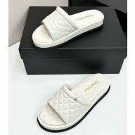 Chanel lambskin slipper white 0221-2025