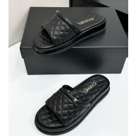 Chanel lambskin slipper black 0221-2025