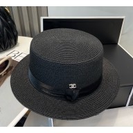 ‎Chanel  knitted hat with CC logo 01 2025