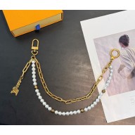Louis Vuitton Chain Belt Pearls Bag Charm  M01689 Gold Glass pearls 2025