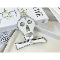 Loewe shell charm calfskin 041905 2025