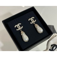 Chanel Pendant Earrings Metal, Imitation Pearls & Strass ABF699 Silver, Pearly White & Crystal 2025