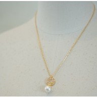 Gucci Blondie pendant necklace 815143 Metal with light gold-toned finish 2025