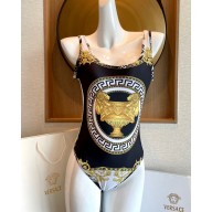 VERSACE Swimsuit 051310 2025