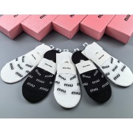 MIU MIU Socks 052119 2025