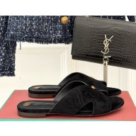 Loro Piana Vera Sandal An elegant slip-on suede black 2025