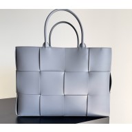 Bottega Veneta Arco Large Leather Tote sky blue 2025