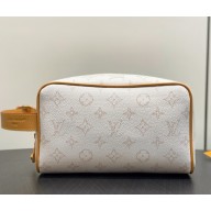 Louis Vuitton M14839 Locker Dopp Kit white Monogram Heritage coated canvas 2025