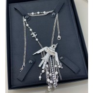 Chanel Necklace Metal, Glass Pearls & Diamantés ABF766 Silver, Pearly White & Crystal 2025