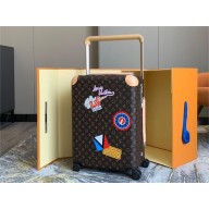 louis vuitton My LV World Tour Horizon 55 suitcase in monogram canvas 05 2023