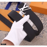 Louis Vuitton Width 4cm Belt LV52