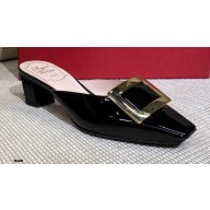 Roger Vivier Heel 4.5cm Belle Metal Buckle Mules in Leather Patent Black 2021