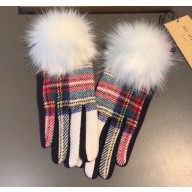 Burberry Gloves BUR04 2022