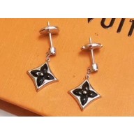 Louis Vuitton Color Blossom BB Star Studs Earring Black