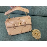 Valentino Medium Roman Stud The Shoulder Bag With Chain And Enameled Studs nude 2022