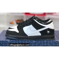 Nike Dunk Low Sneakers 32