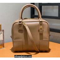 Loewe Amazona 19 square bag in nappa calfskin Mink Color