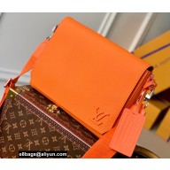 Louis Vuitton Aerogram leather New Messenger Bag Orange