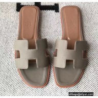 Hermes Oran Flat Sandals in Swift Box Calfskin 75