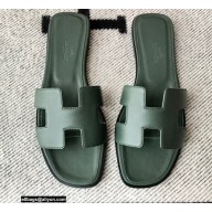 Hermes Oran Flat Sandals in Swift Box Calfskin 27