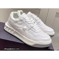 Valentino Low-top ONE STUD Sneakers 15 2022