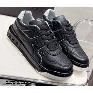 Valentino Low-top ONE STUD Sneakers 16 2022