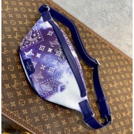 Louis Vuitton Discovery Bumbag PM Bag M20587 Blue Monogram Bandana Print