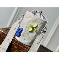 Louis Vuitton Taurillon Monogram leather Climbing Theme Chalk Pouch Bag White