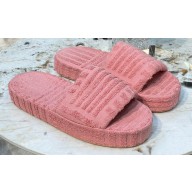 Bottega Veneta resort sponge slides 04 2022