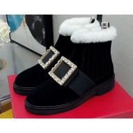Roger Vivier Viv' Rangers Fur Booties 01 2022