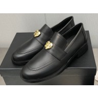 Chanel Heel 6.5cm Metal CC Logo Loafers G39697 Black 2023