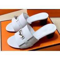 Hermes Original calfskin Gigi 50 sandals White with Kelly buckle