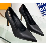 Louis Vuitton Heel 8.5cm Signature Pumps in calf leather Black 2023