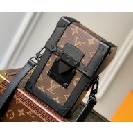 Louis Vuitton Vertical Trunk Wearable Wallet M82077 Monogram Macassar canvas