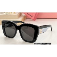 Miu Miu Sunglasses SMU 04W 04 2023