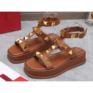 Valentino Roman Stud Platform 4cm ANKLE STRAP sandals Brown 2023