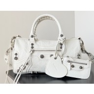 Balenciaga Le Cagole Medium Duffle Bag in Arena lambskin White