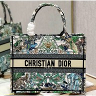 Dior Medium Book Tote Bag in White Multicolor Étoile de Voyage Embroidery