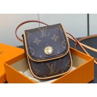 Louis Vuitton Monogram Canvas Pochette Cancun Pouch Bag M60018 2023