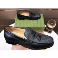 Gucci Leather Men's Moccasins/Loafers 31 2023